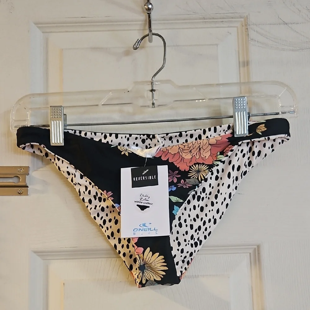 O'Neill Women's Drea Animal Rockley Reversible Bikini Bottom:NEW WITH TAGS: SZ S